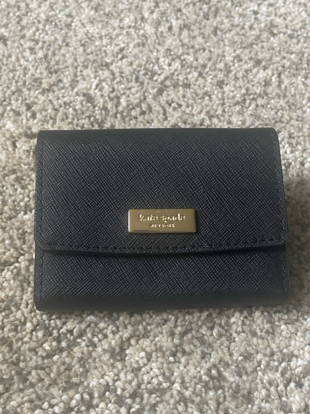 kate spade Black Saffiano Card Holder Wallet with Gold Plaque